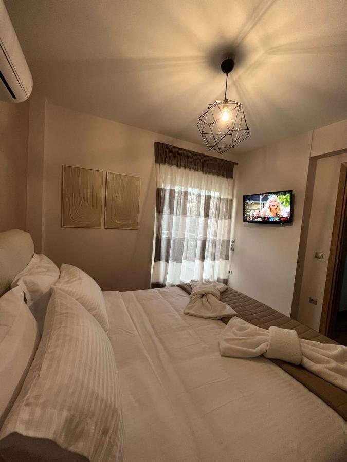 Palmyra Villa Athens